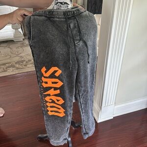 Women’s large sweatpants